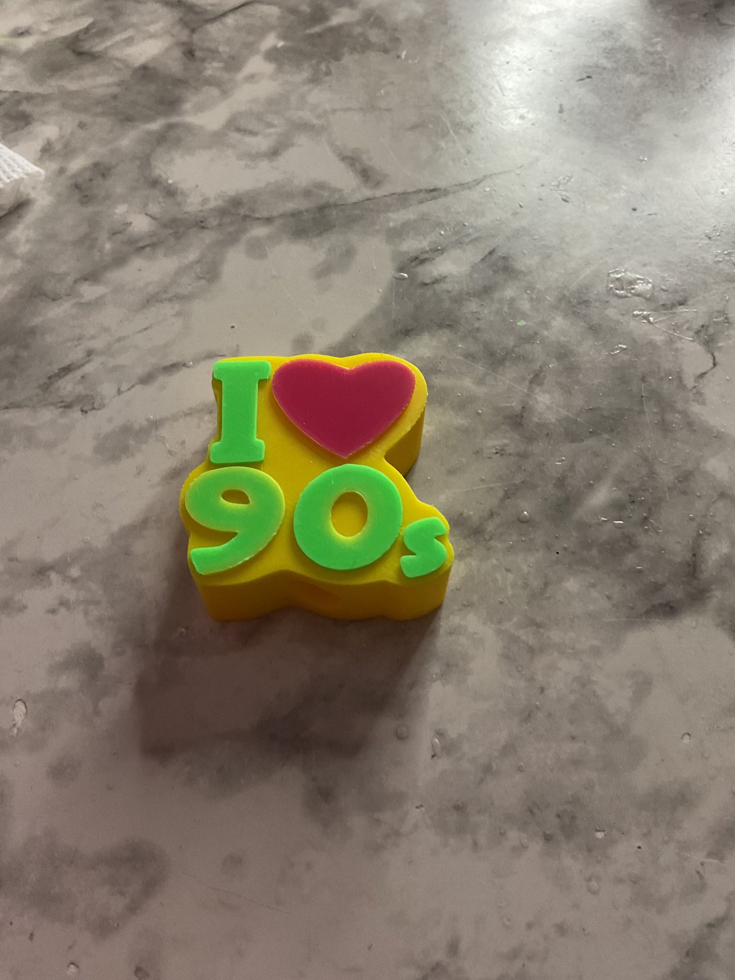 Love 90s 3D Straw Topper