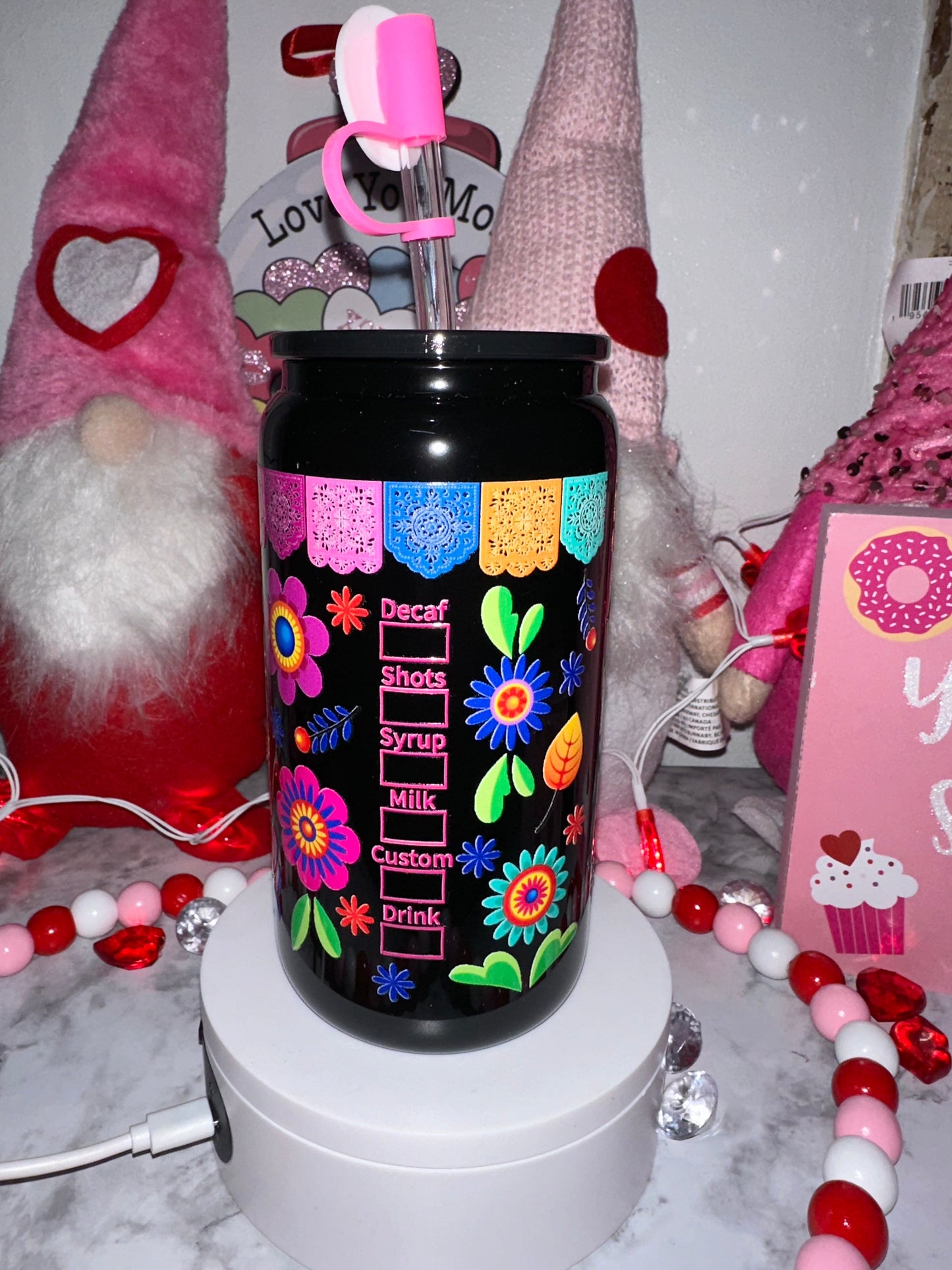 Cafecito y Chisme Black Glass Tumbler