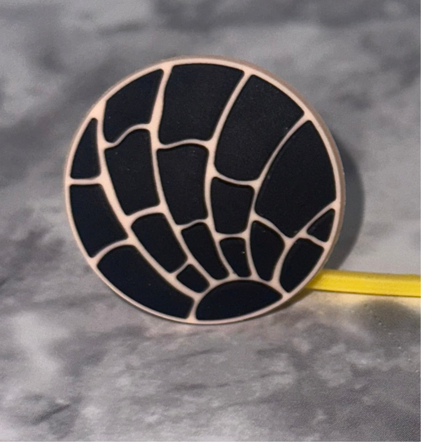 Black Concha Straw Topper