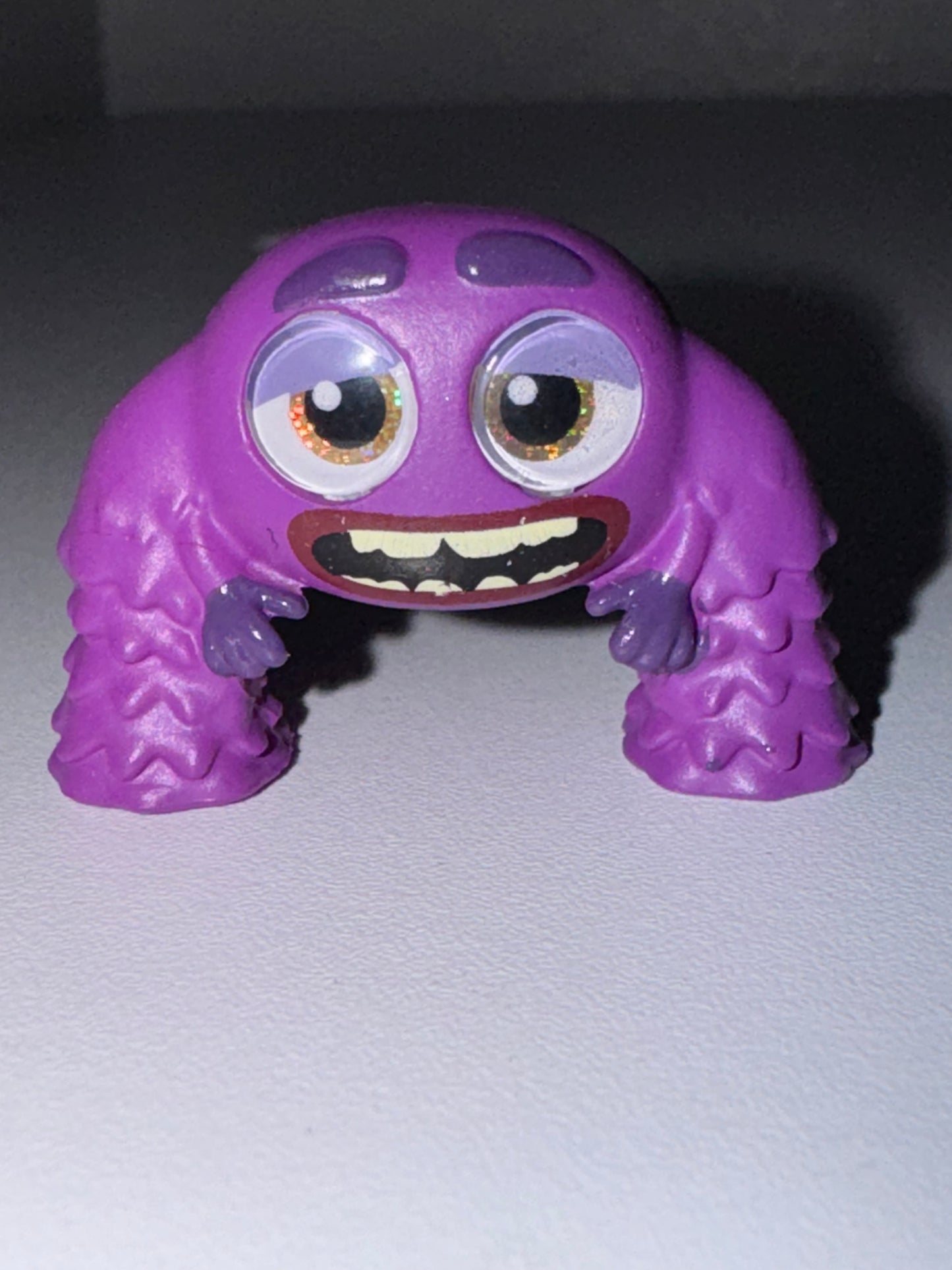 Art (Monsters University) - Series 10 - Rare