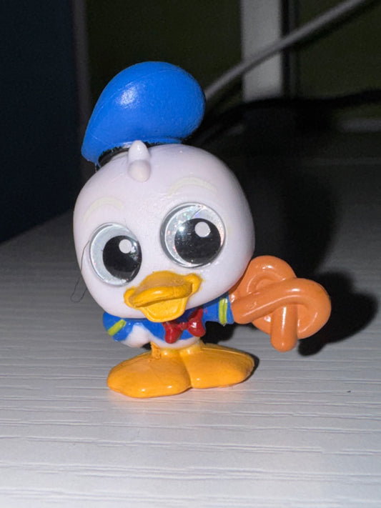 Donald Duck - Let’s Go Series 1 - Rare