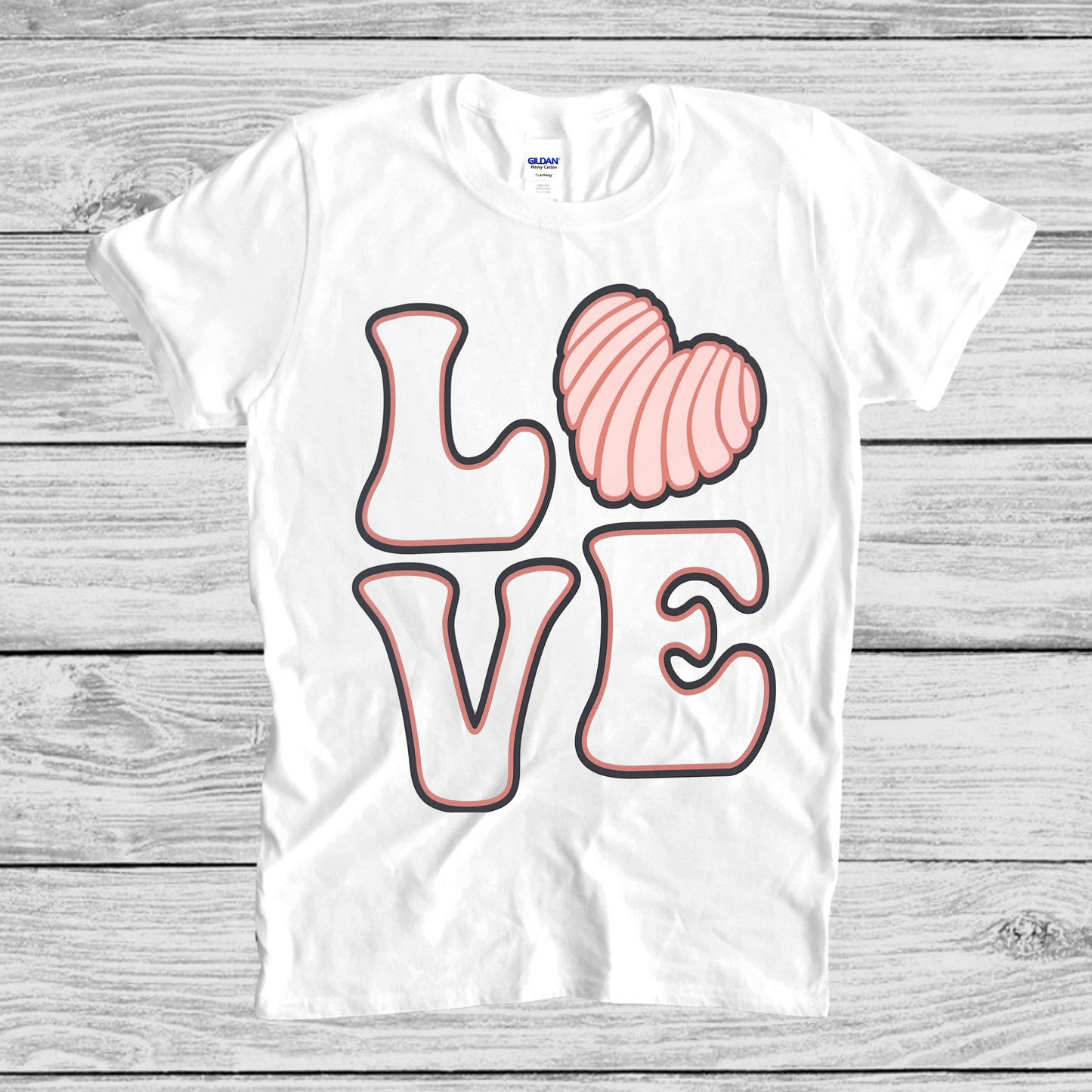 Concha LOVE T-shirt