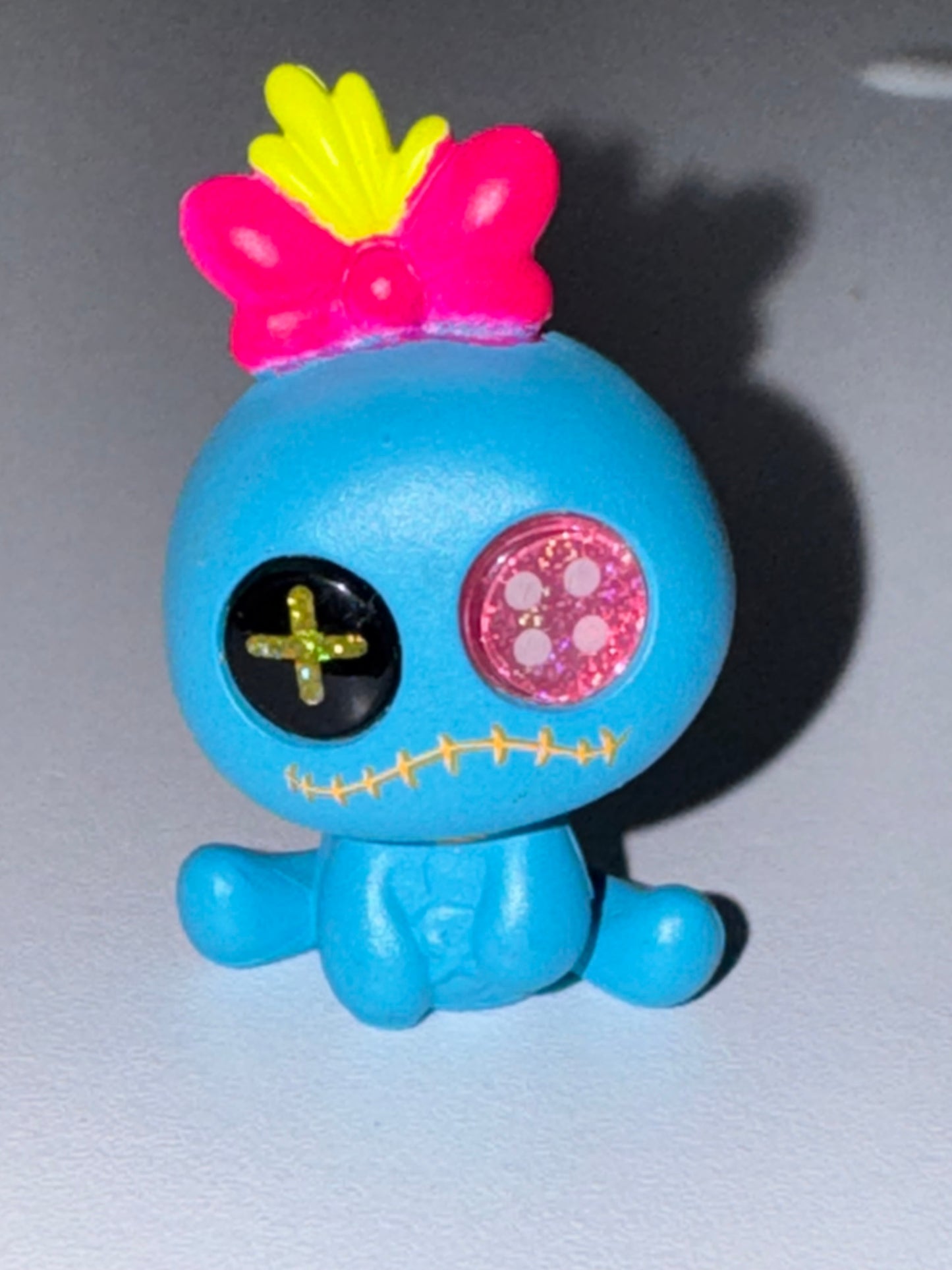 Scrump- (Lilo & Stitch)- Neon Glow - Rare