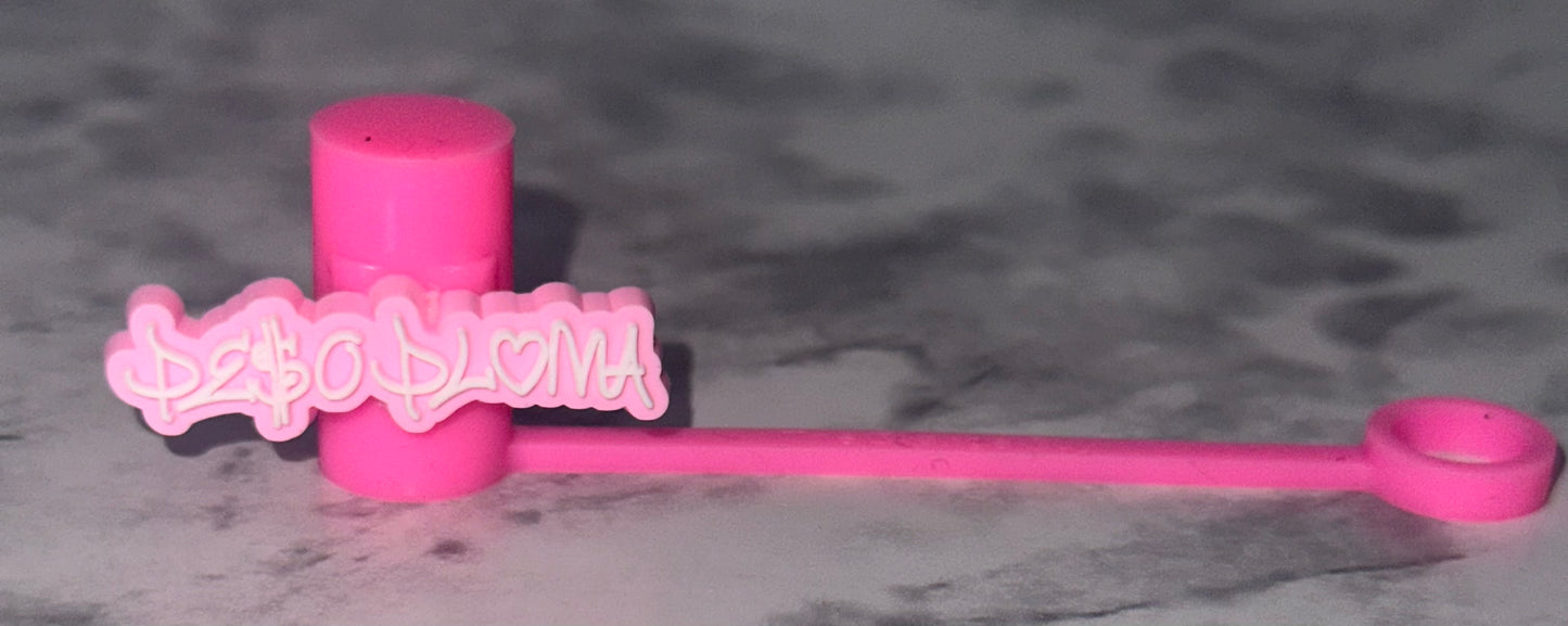 $pluma Straw Topper